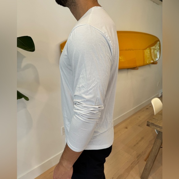 Cuts Clothing long sleeve shirt - Great Used Condition - Picture 2 of 5